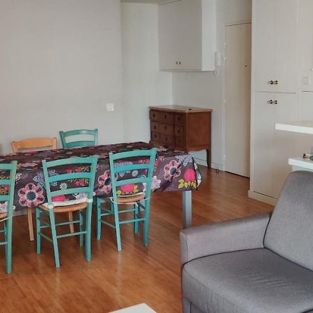 Chambre Chez L'Habitant A 5 Minutes Du Metro Иври сюр Сен Екстериор снимка